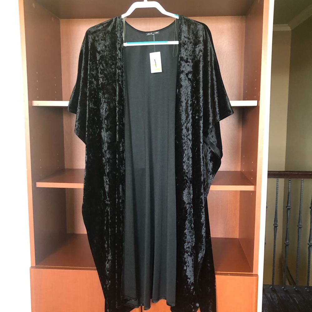 Cha Cha vente velour top